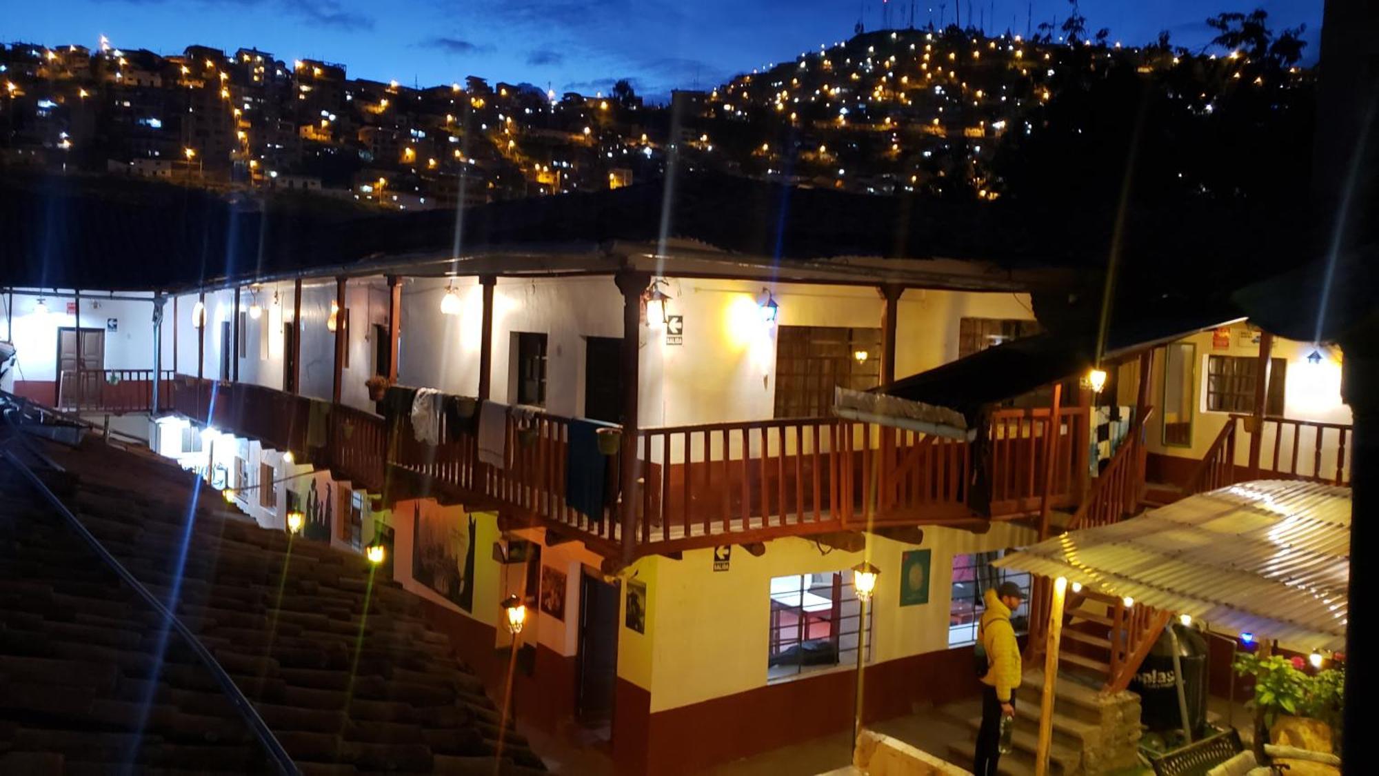 Hostel Rivendell Cusco Luaran gambar